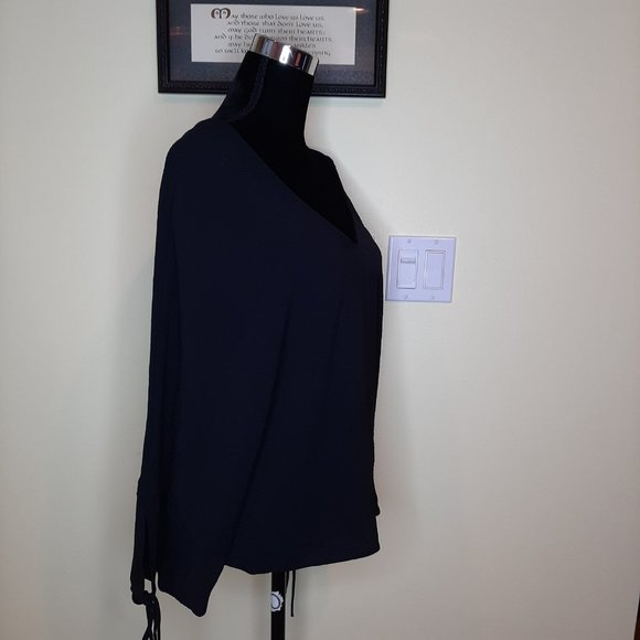 Brand new Gee Gee Boutique Exaggerated Raglan Top - Picture 3 of 12